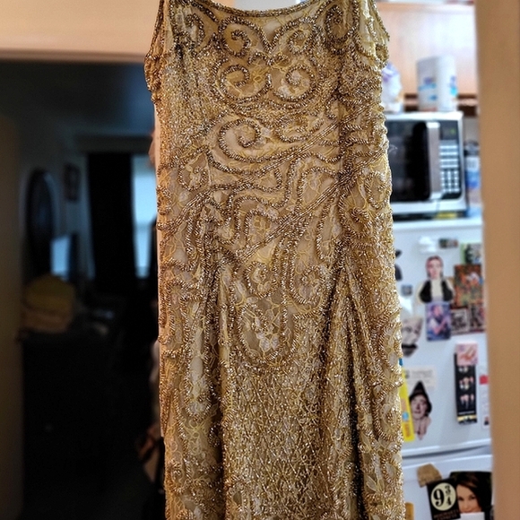 Je Matadi Dresses & Skirts - Stunning Vintage Je Matadi Evening Gown